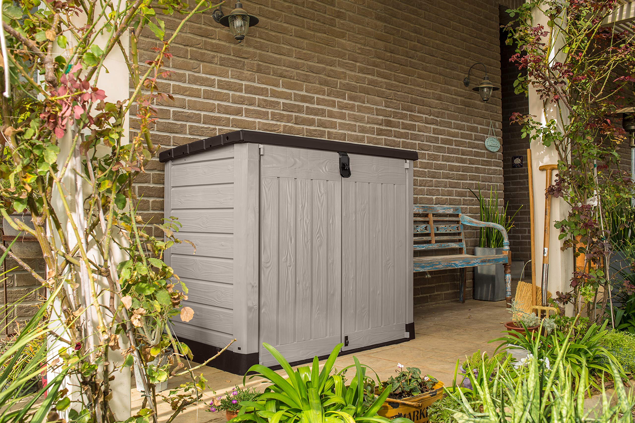 1200L Outdoor Garden Storage Shed with Wide Doors & Weatherproof Design